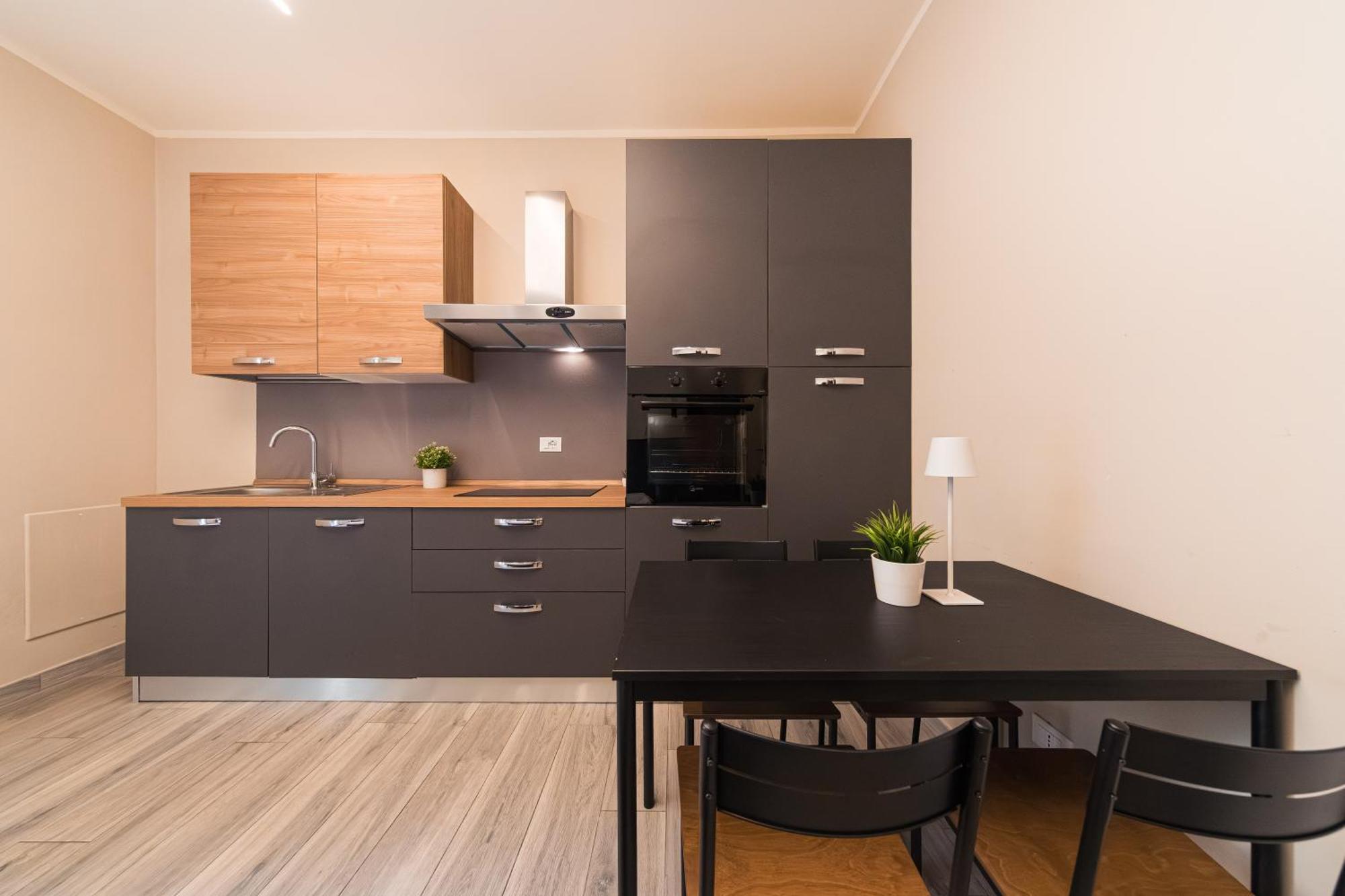 Dall'Arca Suites Bologna Station - Center - Fiera מראה חיצוני תמונה