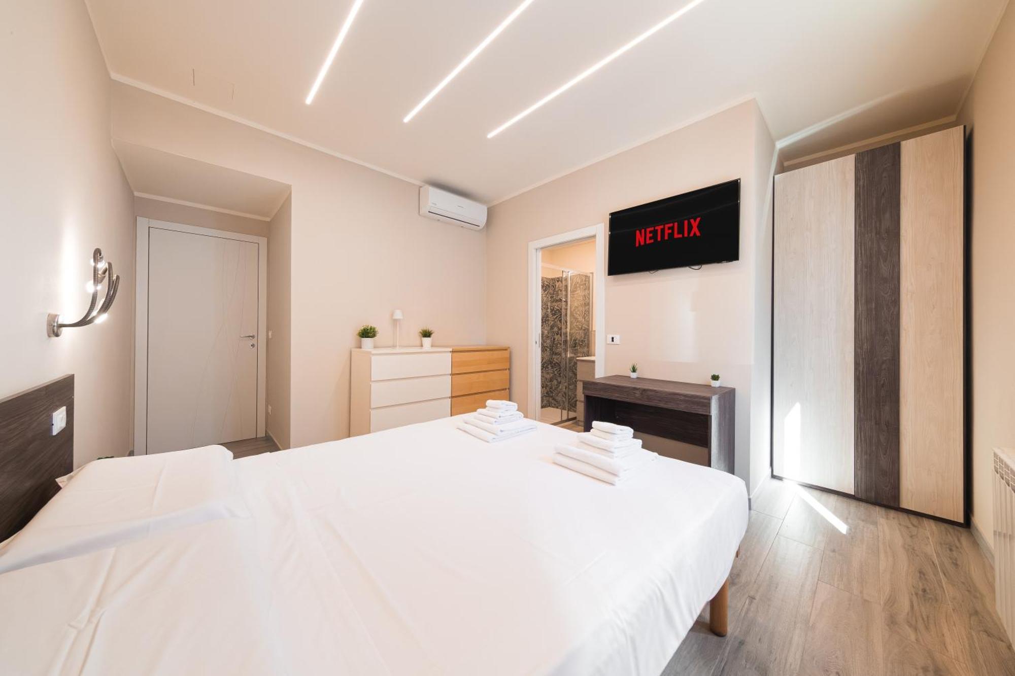 Dall'Arca Suites Bologna Station - Center - Fiera מראה חיצוני תמונה