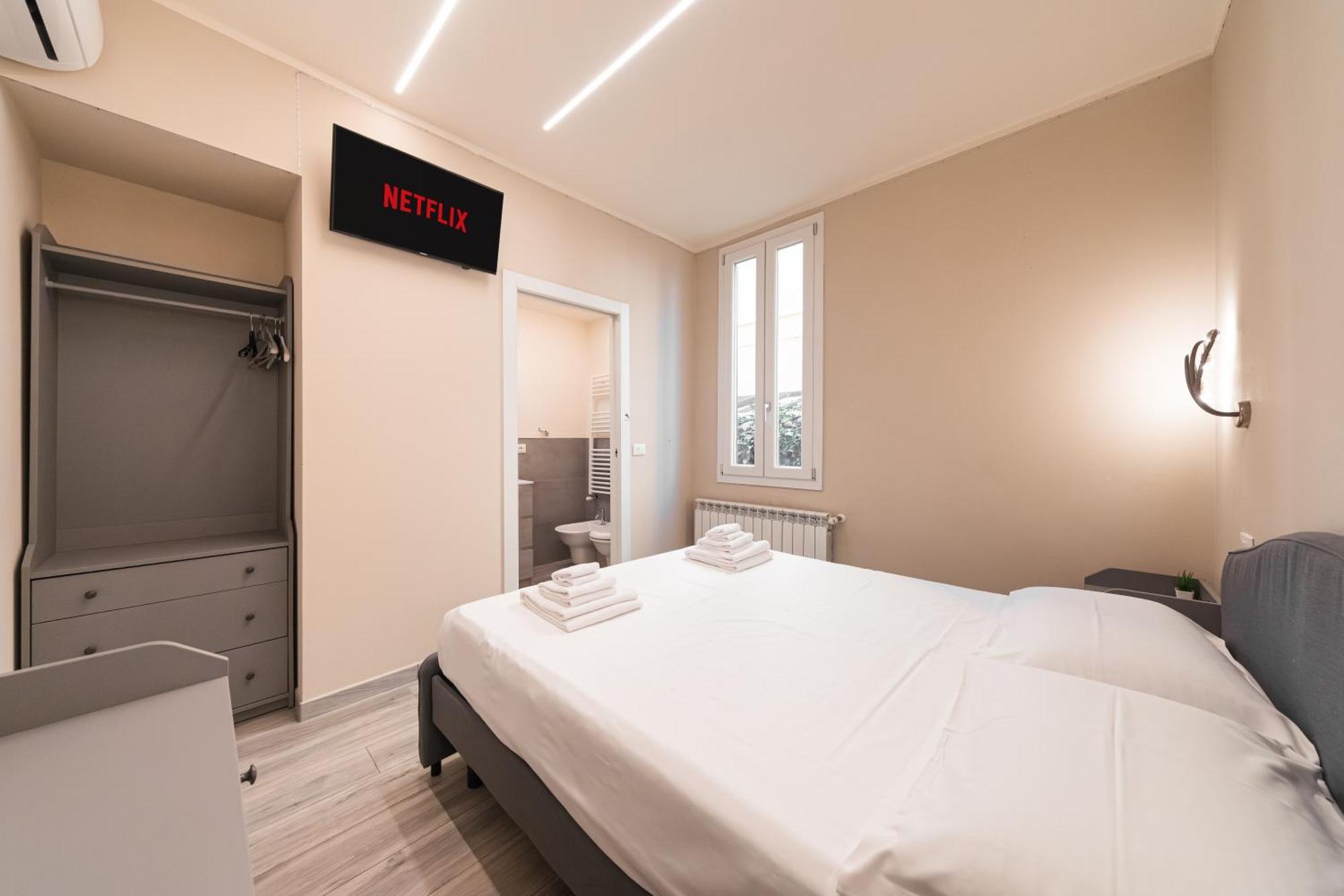 Dall'Arca Suites Bologna Station - Center - Fiera מראה חיצוני תמונה